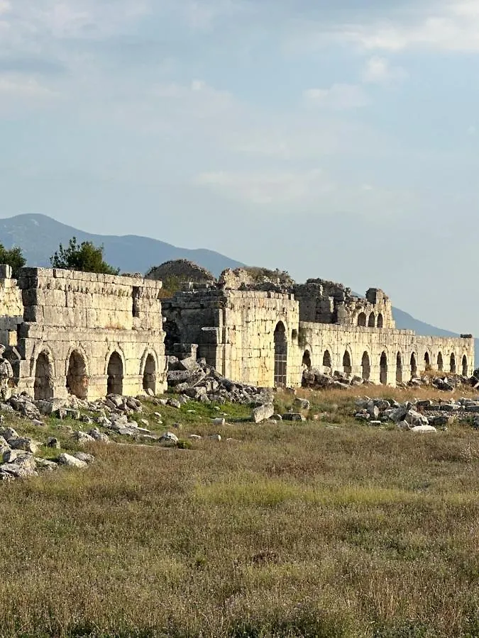 בקתה Yakaköy Tlos Nature Houses